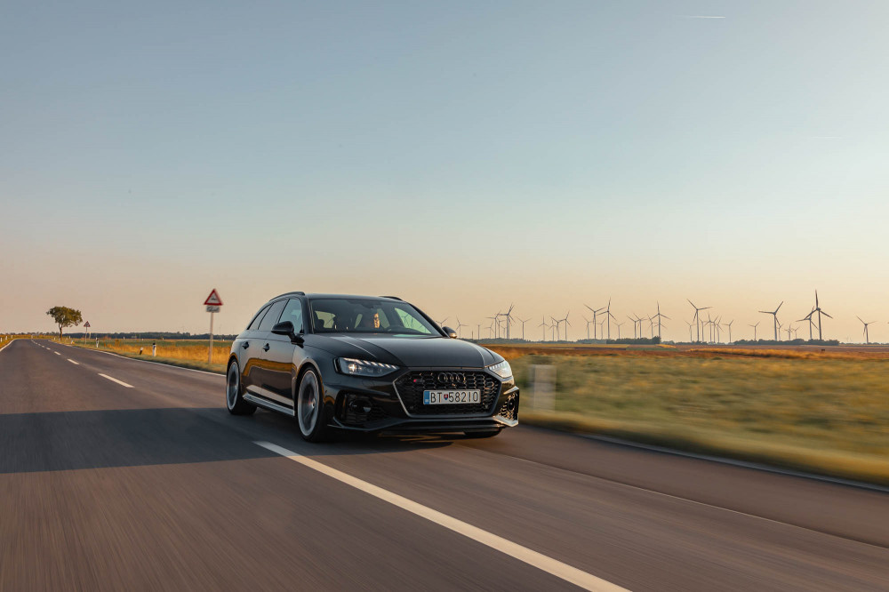Audi RS 4 Avant competition plus